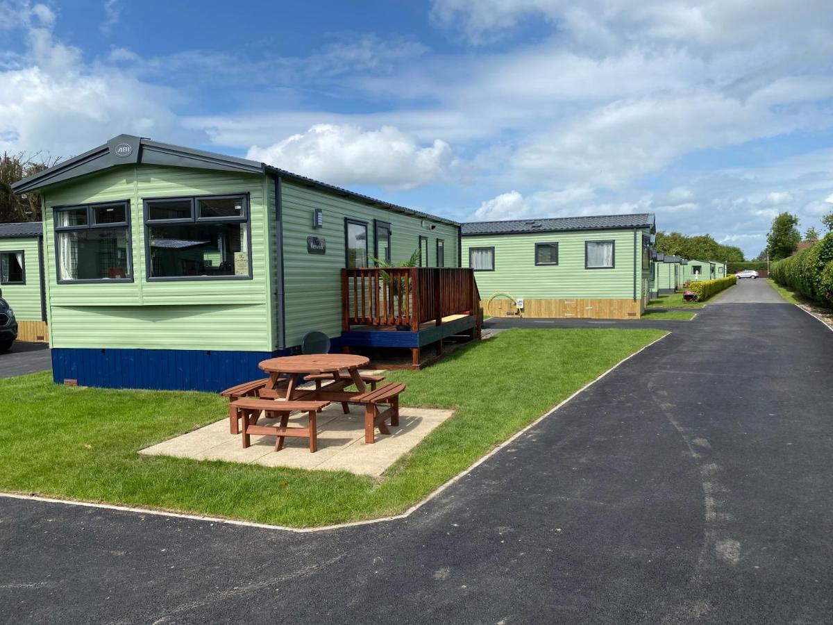 The Sanctuary Holiday Home - Escape The Ordinary Knaresborough Kültér fotó